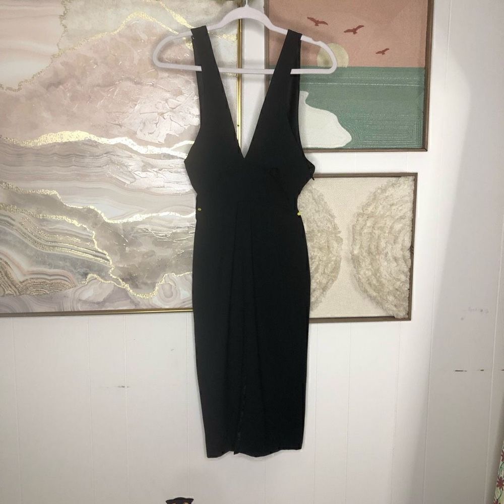 NWT Keepsake Women's Black V Plunge Sleeveless Formal Sheath Closer Maxi Dress S